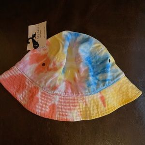 Bucket Hat, NWT